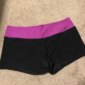 SIZE XL NIKE SPANDEX SHORTS W/POCKET